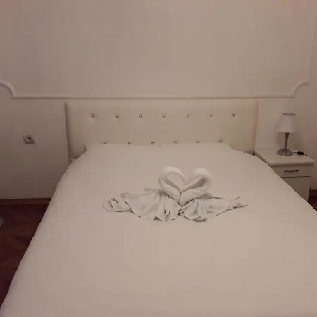 Dunja Ns *